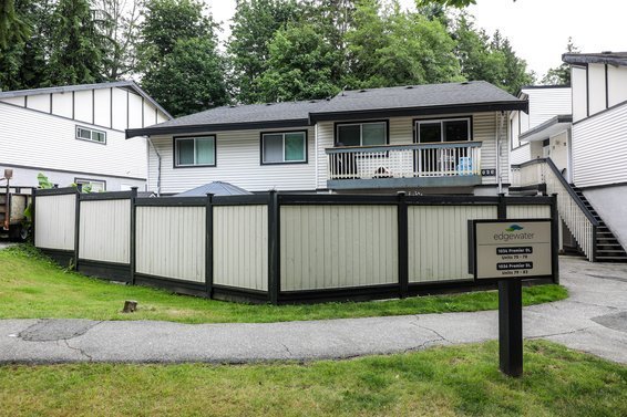 Photo 2 — click to view Edgewater Estates photo 2