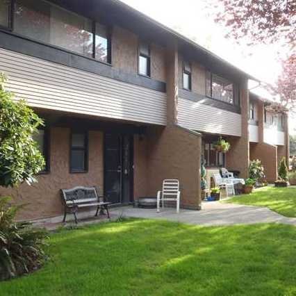 Edgemere Gardens photo 4