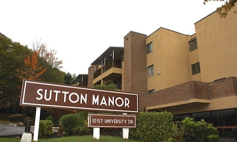 Sutton Manor photo 3