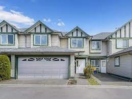 Photo 2 — click to view Richland Court photo 2