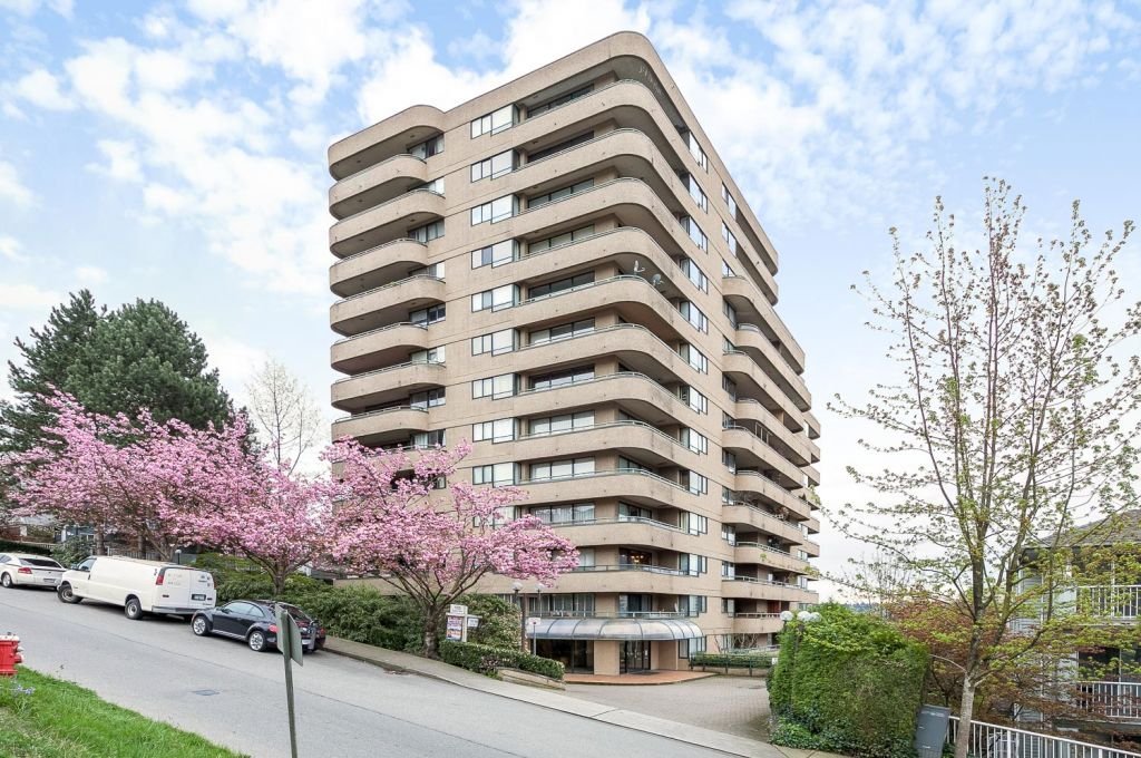 Photo 2 — click to view Amara Terrace photo 2