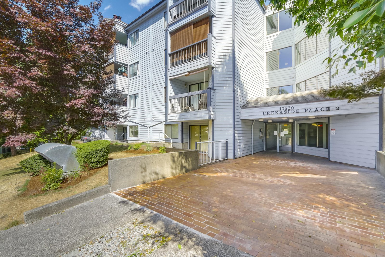 Creekside Place 2 photo 3