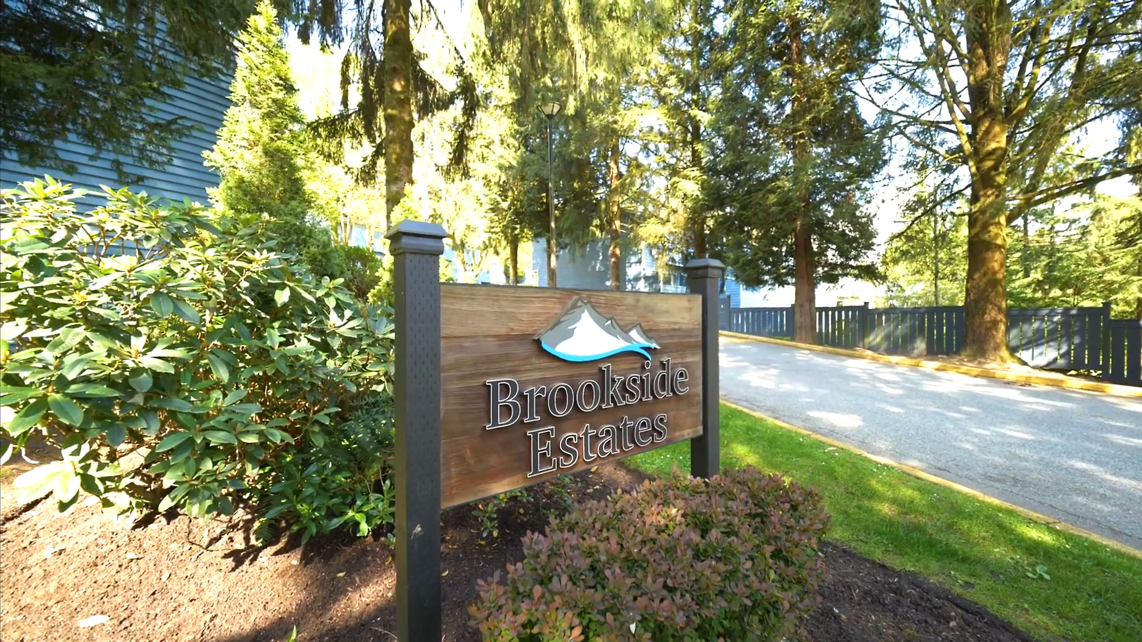 Photo 3 — click to view Brookside Estates photo 3