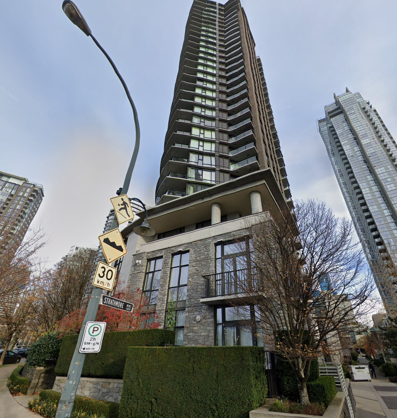 Park West 1 photo 2