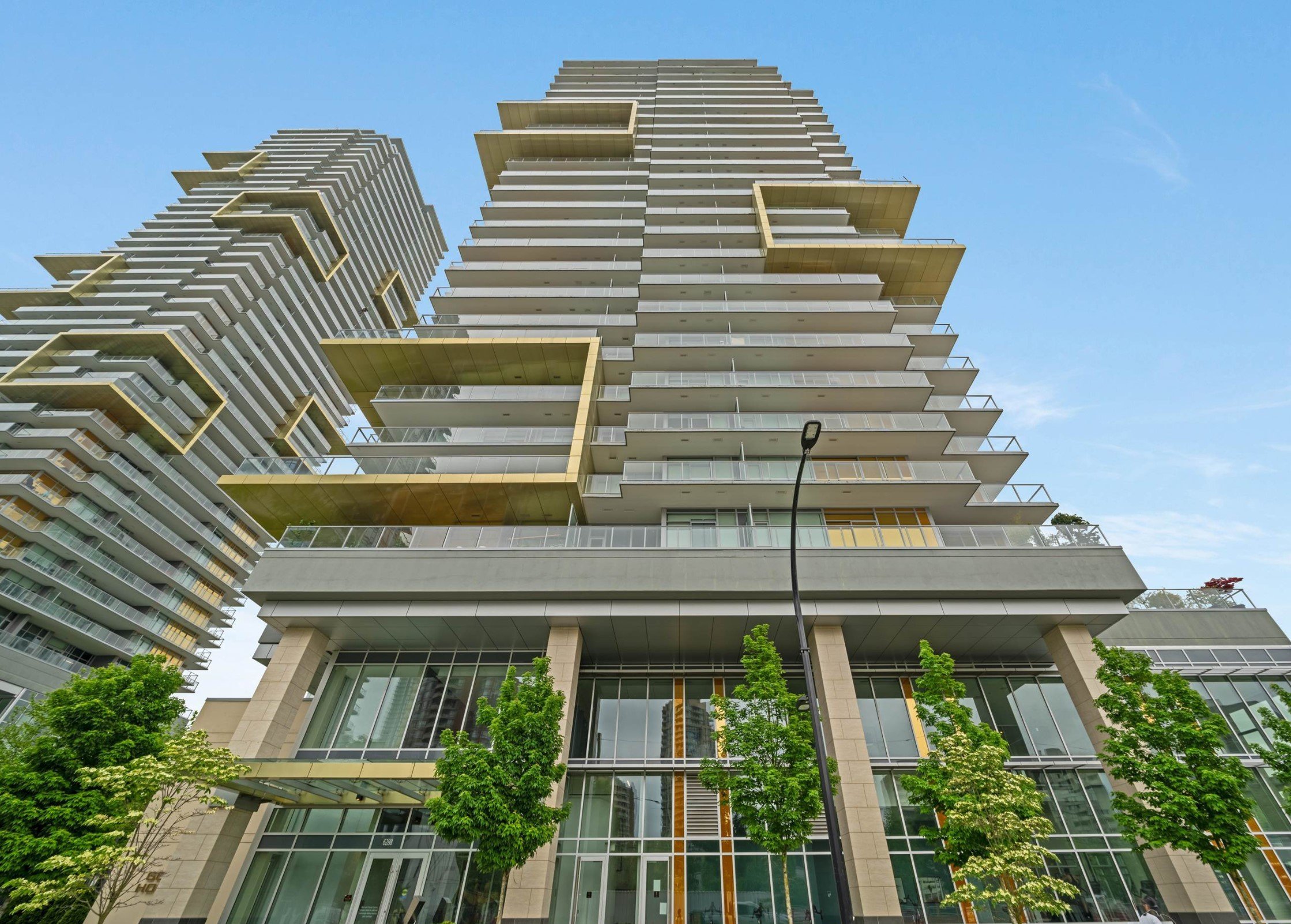 Gold House photo 4