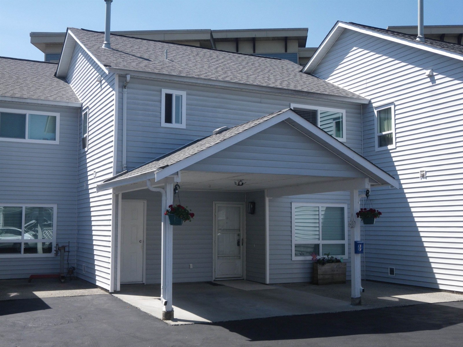 Tulip Court