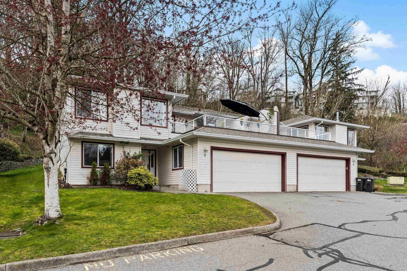 Photo 1 — click to view Country Village Estates photo 1