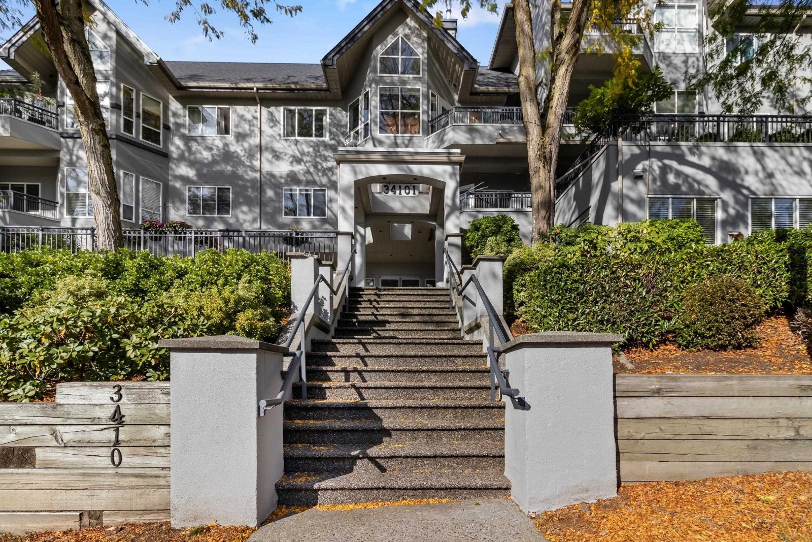 Yale Terrace