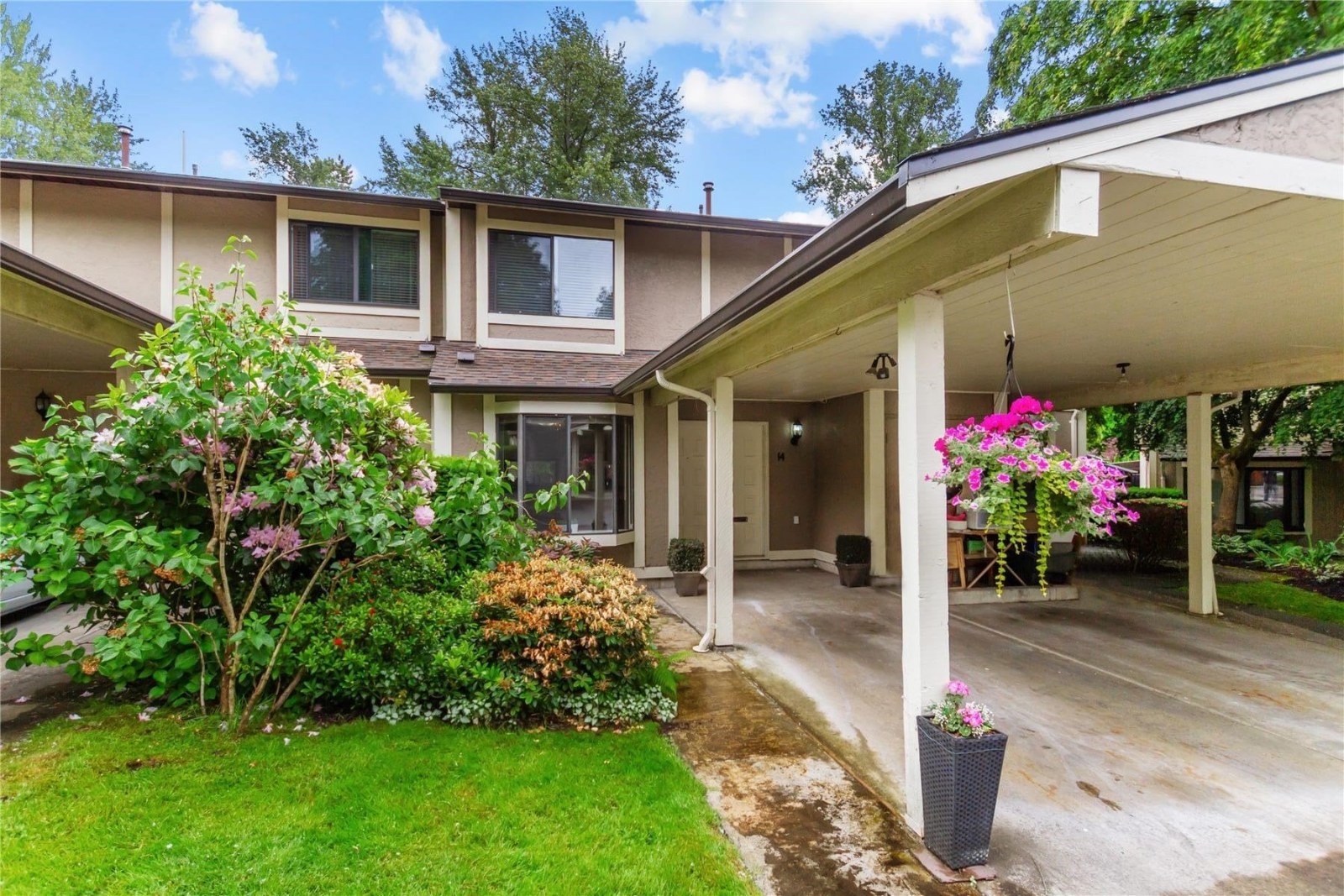 Eagleridge Villas