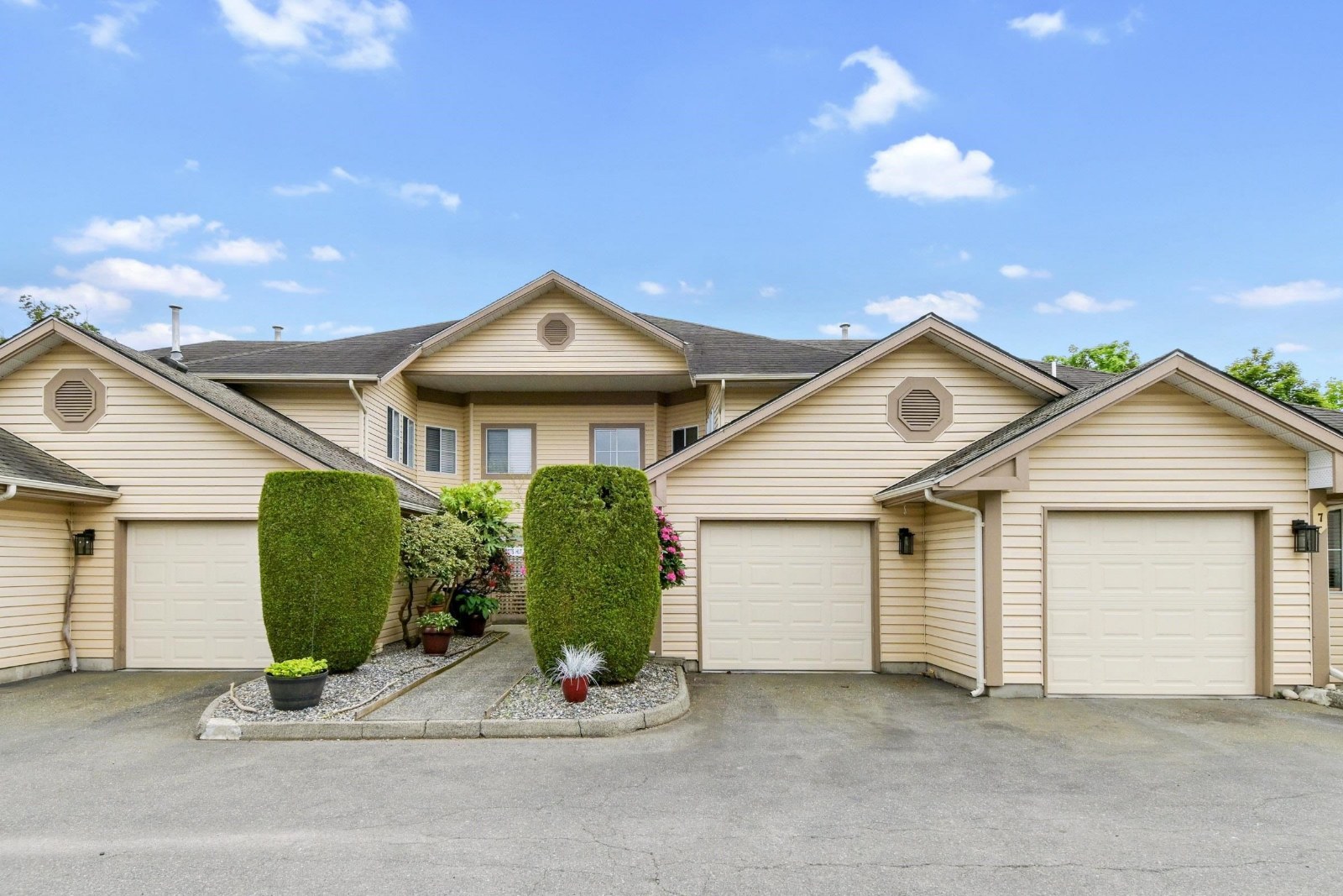 Manor Ridge