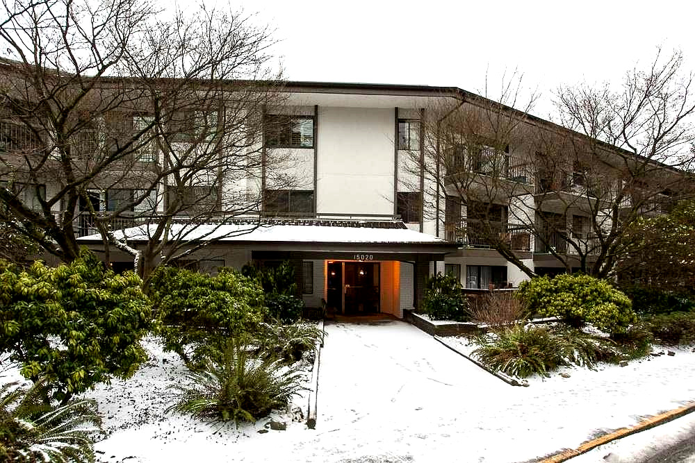 North Bluff Village